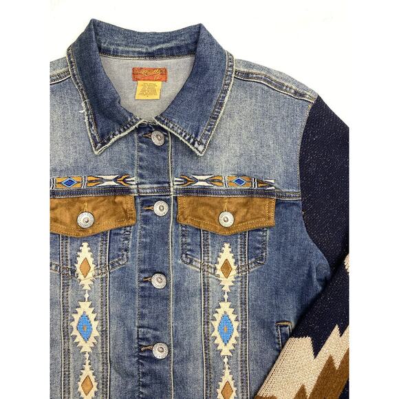 Scully Western Aztec Boho Embroidered Denim Sweater Jean Jacket Women’s Small - Picture 3 of 11